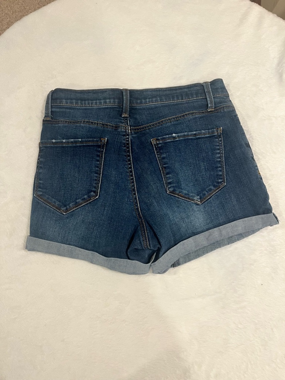 Mudd High Rise Midi Distressed Denim Shorts - Size 7 - Picture 2 of 7